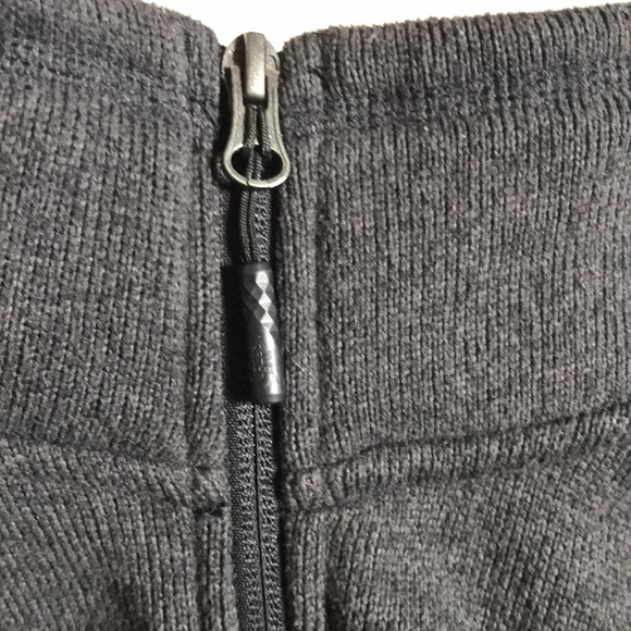 North face- pullover- gray- S - Picture 4 of 11